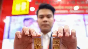 تباينت أسعار الذهب اليوم، 3 أبريل 2026، حيث ارتفع سعر الذهب في شركة SJC بمقدار مليون دونغ فيتنامي للأونصة.